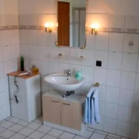 Apartman Ferienhof Wellendorf - Haus Am Teich - Loggiawohnung - #51762 *